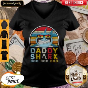 Nice Vintage Daddy Shark Doo Doo Doo V-neck