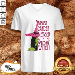 Breast Cancer Messed With The Wrong Witch V-neckBreast Cancer Messed With The Wrong Witch V-neck