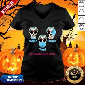 Funny Halloween Teacher Life 2020 Skull Head Wearing Mask T-V-neck