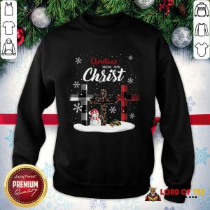 Awesome Christmas Begins With Christ Sowman Jesus Christmas Ugly SweatShirt