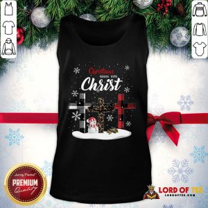 Awesome Christmas Begins With Christ Sowman Jesus Christmas Ugly Tank Top