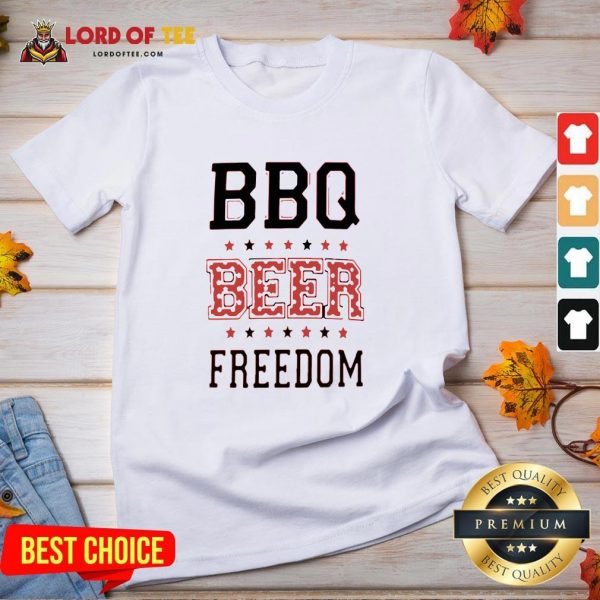 Funny BBQ Beer Freedom Flag US V-neck