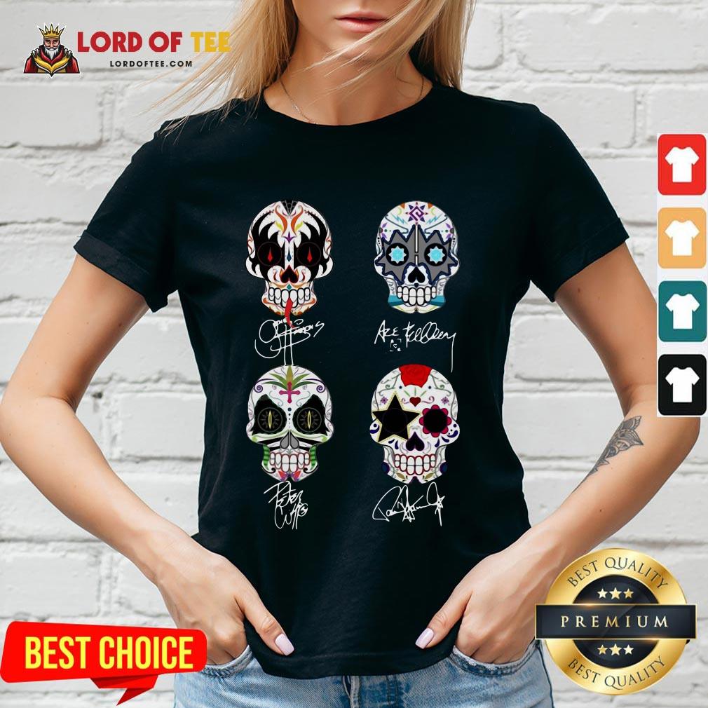 Premium Sugar Skull Kiss Band Signatures V-neck