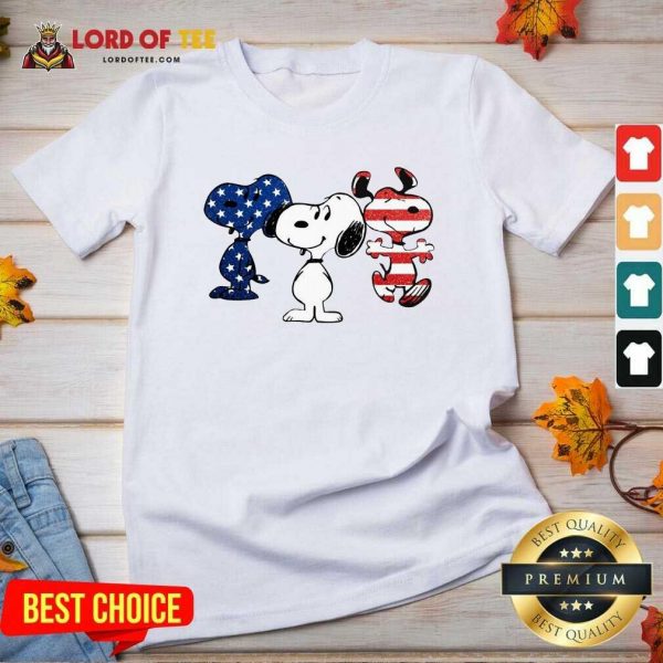 Snoopy American Flag Version V-neck - Desisn By Lordoftee.com