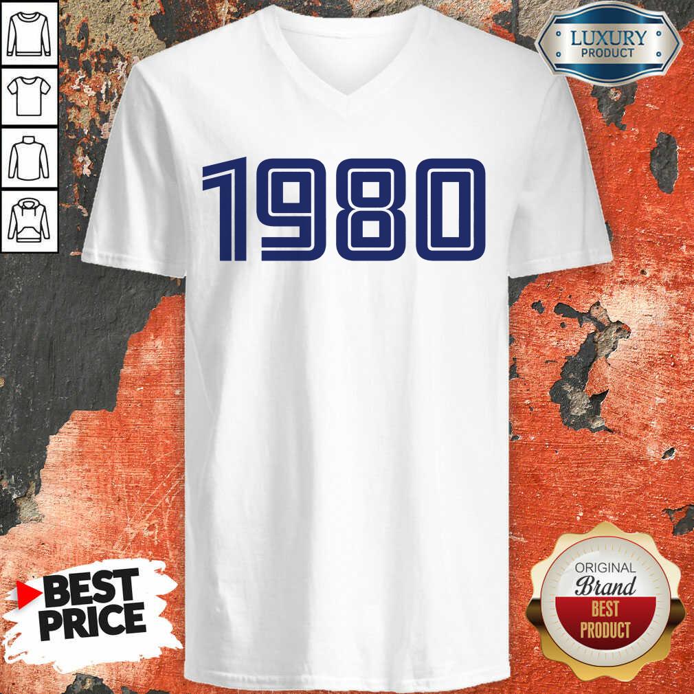 Excellent Personalised Year 1980 V-neck