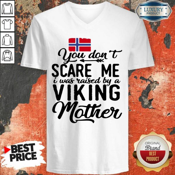 Norwegian Flag Scare Me Viking Mother V-neck